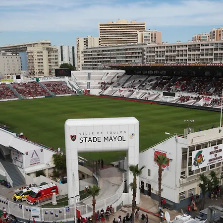 Ibis Toulon Sur فندق