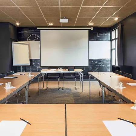 فندق Ibis Toulon Sur 3*