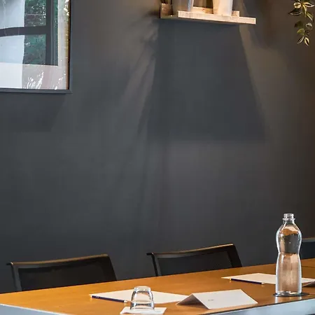 Ibis Toulon Sur Hotel 3*