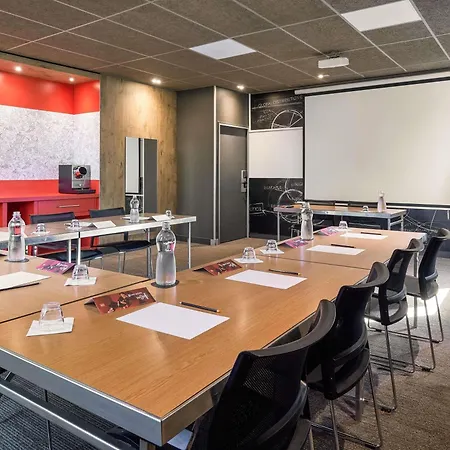 Hotel Ibis Toulon Sur 3*