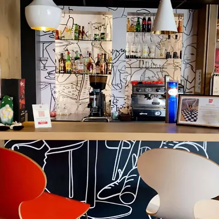Ibis Toulon Sur 3* La Seyne-sur-Mer