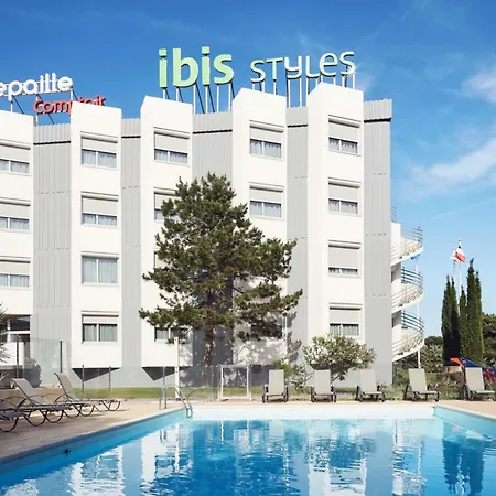 Ibis Toulon Sur Hotel