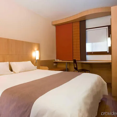 Hotel Ibis Toulon Sur