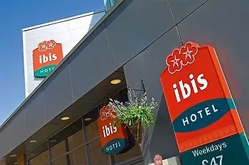 土伦滨海拉塞纳宜必思酒店 滨海拉塞讷