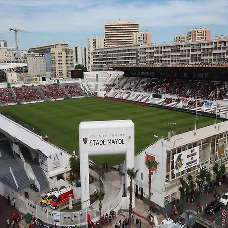 Ibis Toulon Sur 3* لا سين سور مير