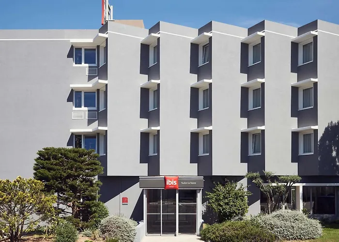 Ibis Toulon Sur Hotel