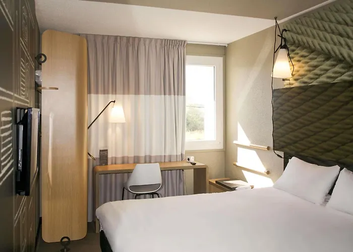 Hotel Ibis Toulon Sur La Seyne-sur-Mer