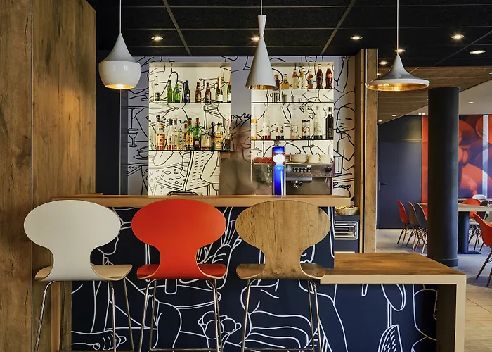 Ibis Toulon Sur Hotel 3*