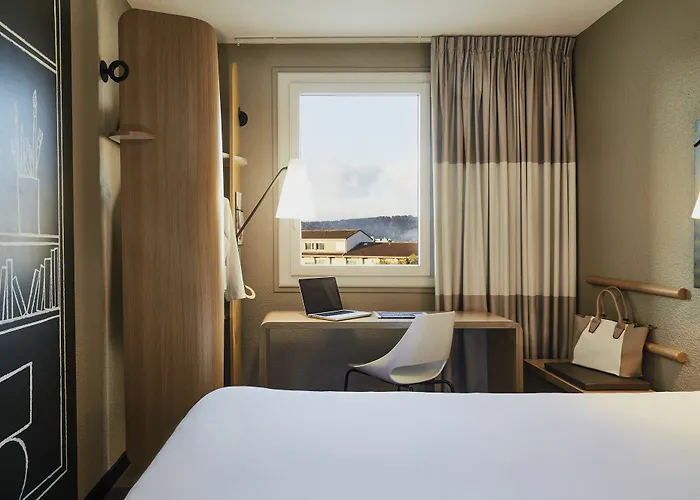 Hotel Ibis Toulon Sur
